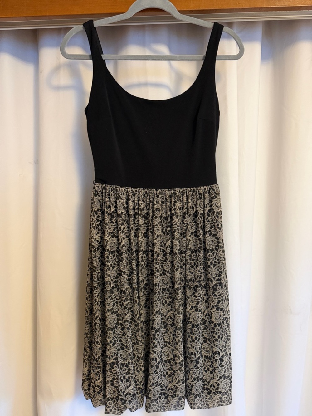 GNW Black Bodice with Cream Floral Midi Dress
